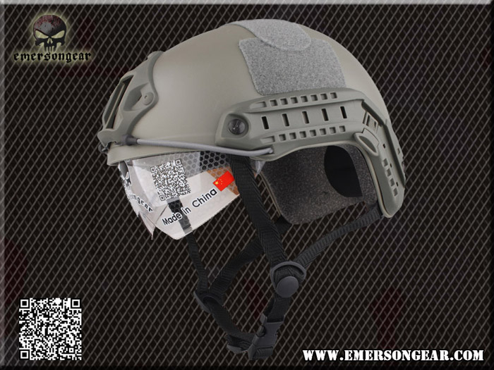 Emerson FAST Helmets with BuiltIn Goggles Popular Airsoft